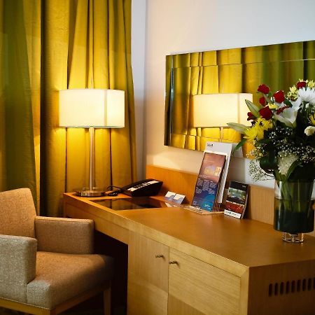 Radisson Blu Anchorage Hotel ลากอส ห้อง รูปภาพ