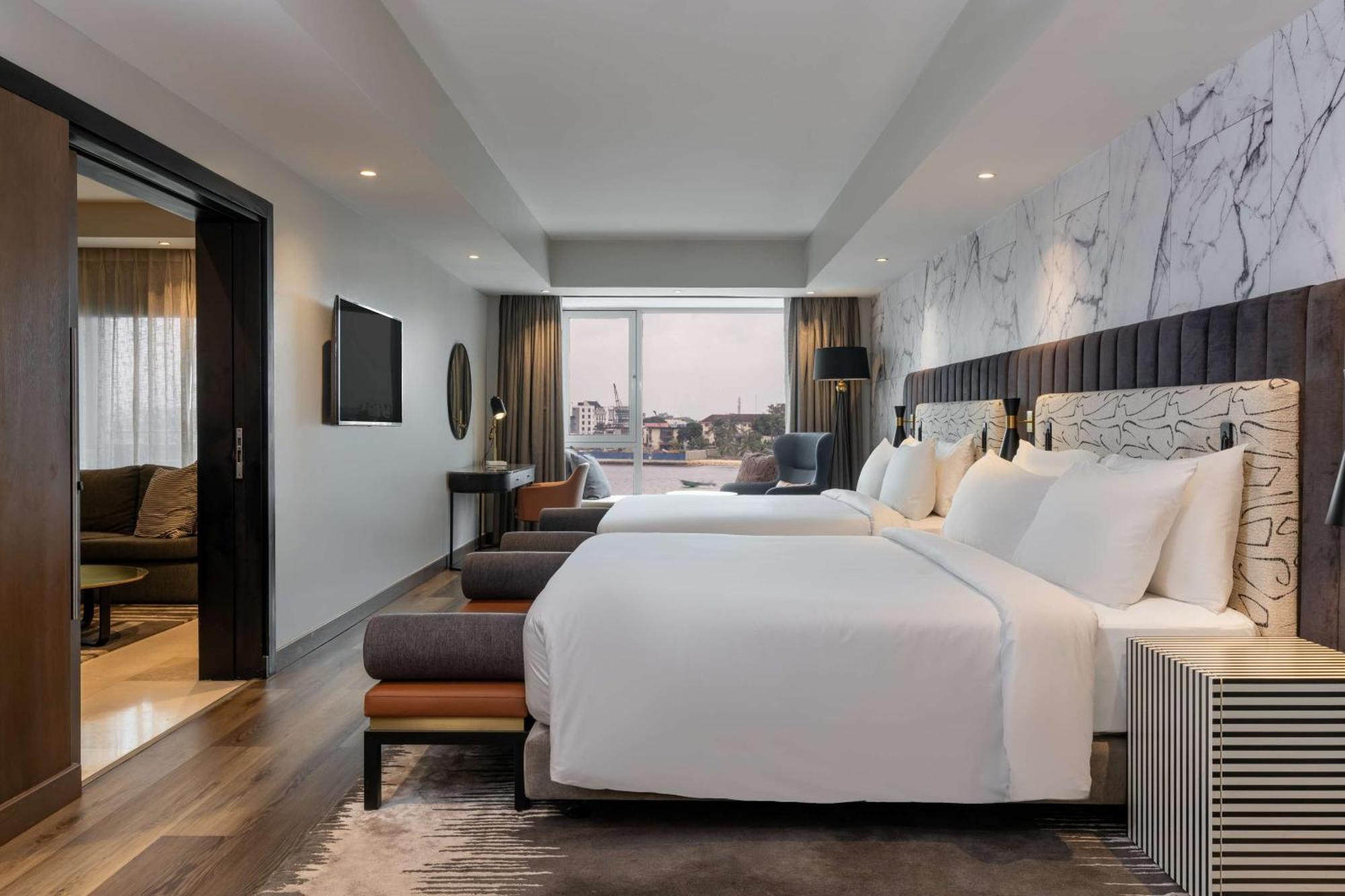 Radisson Blu Anchorage Hotel ลากอส ภายนอก รูปภาพ