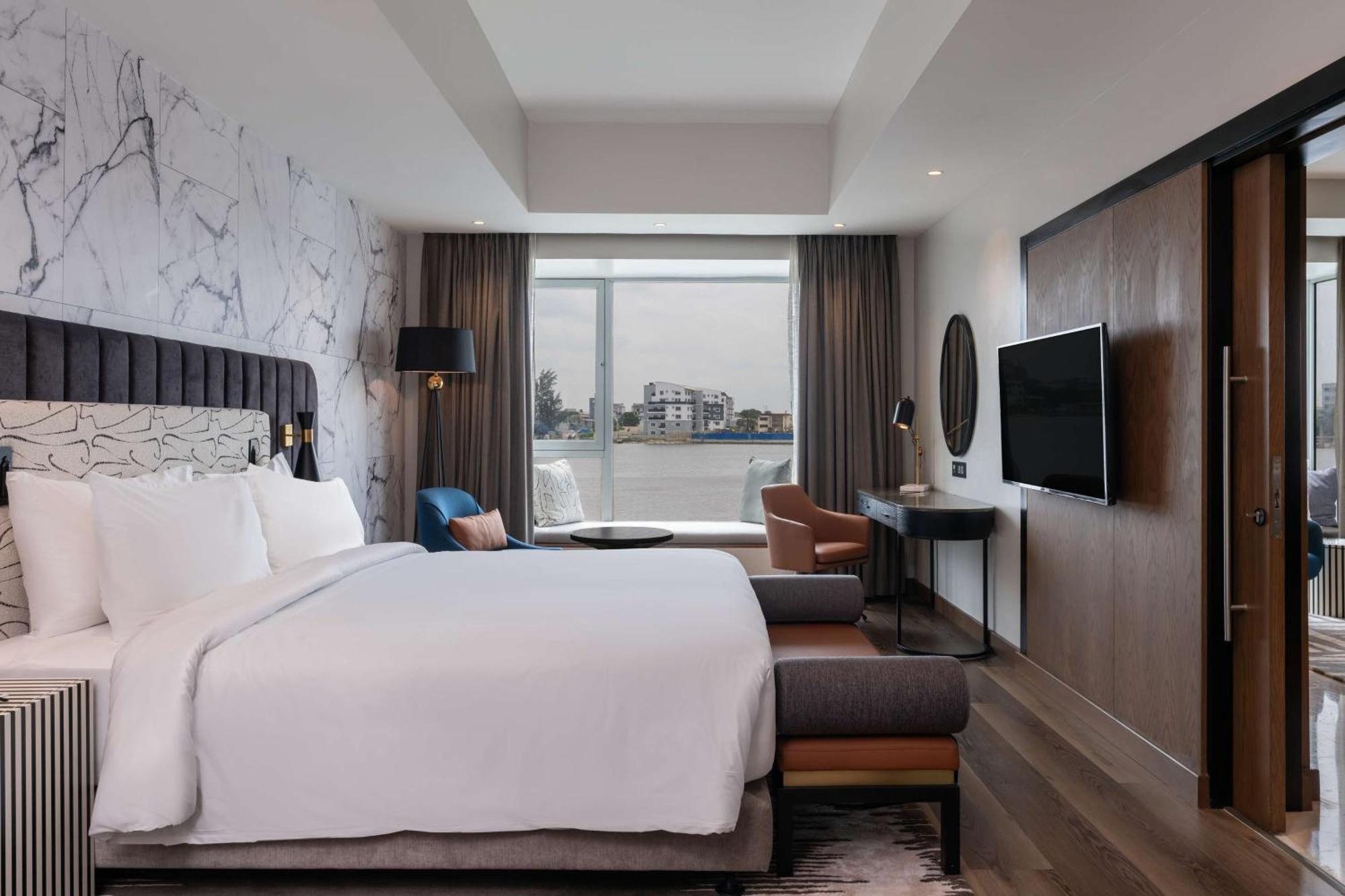 Radisson Blu Anchorage Hotel ลากอส ภายนอก รูปภาพ